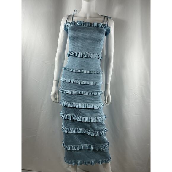 The Lily Dress in Cashmere Blue - Picture 2 of 5